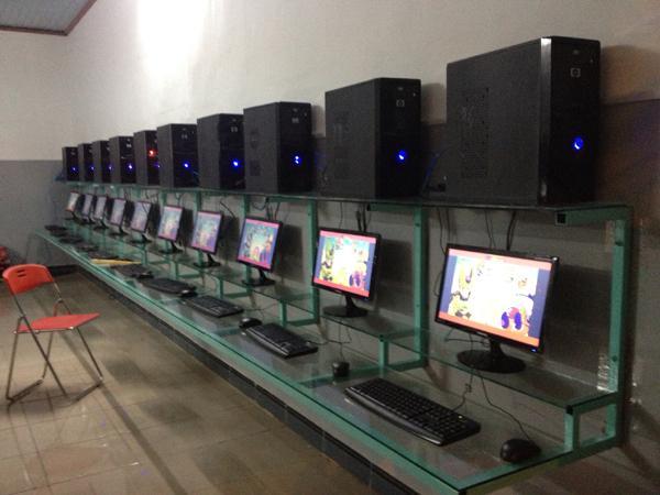 LẮP ĐẶT PHÒNG NET TẠI PHÚ YÊN LẮP ĐẶT PHÒNG NET TẠI PHÚ YÊN