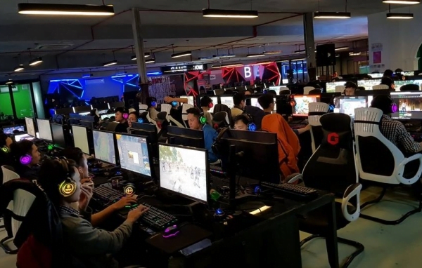 Hà Nội: Dừng hoạt động quán game, Internet từ 0h ngày 02/02/2021