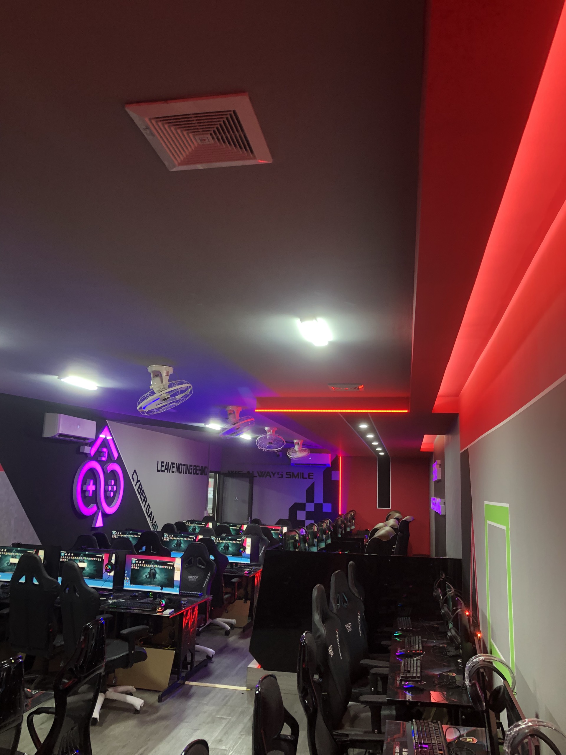 Dự án lắp đặt phòng net 3 Big Cyber Gaming tại Sóc sơn, Hà Nội 1